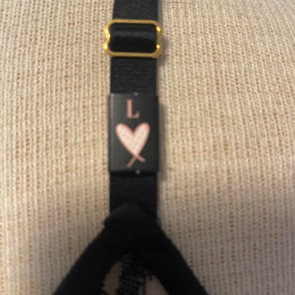 Victoria Secret Bra - Picture 3 of 6